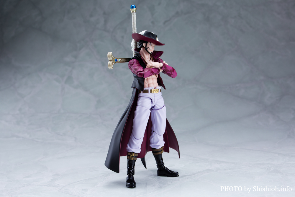 S.H.Figuarts ジュラキュール・ミホーク -鷹の目-