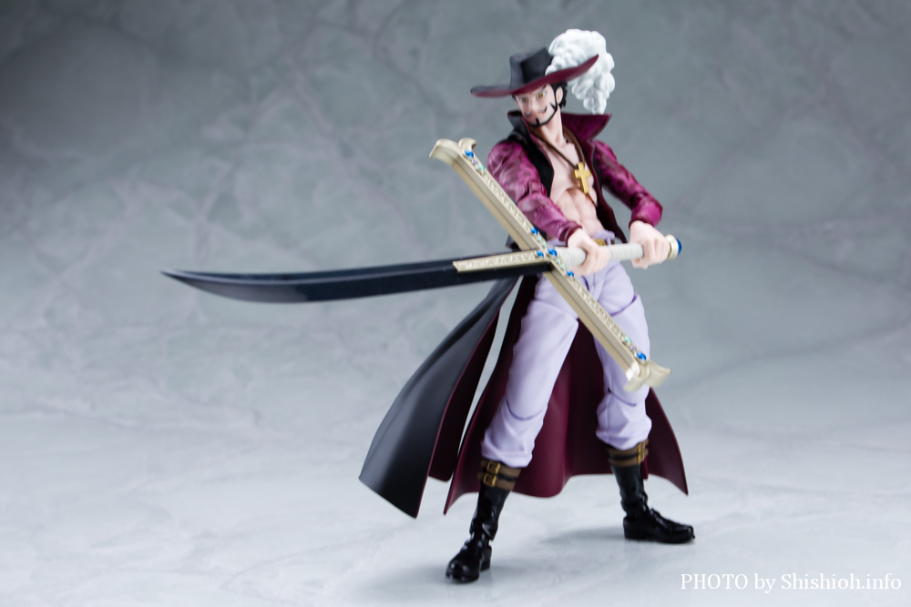 S.H.Figuarts ジュラキュール・ミホーク -鷹の目-