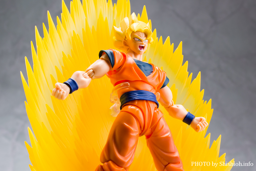 S.H.Figuarts X[p[TCl̃GtFNgp[cZbg-uԈړ߂͂ߔg-