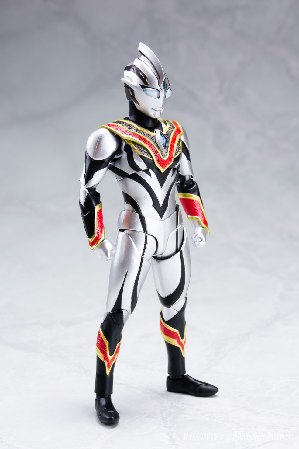 レビュー】S.H.Figuarts イーヴィルトリガー