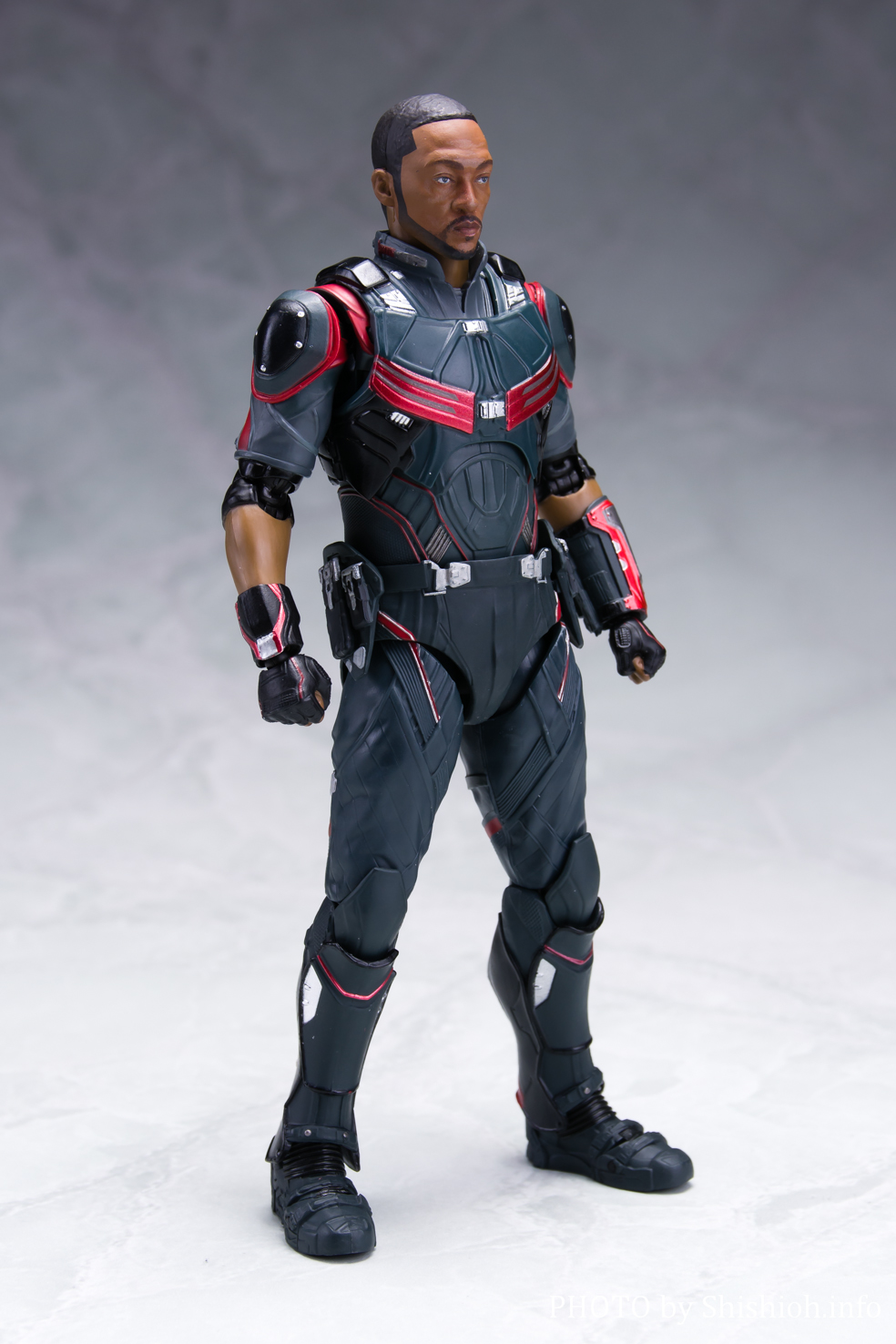 2種類選べる アベンジャーズ ファルコン shf - 通販 - flattinfigures.com