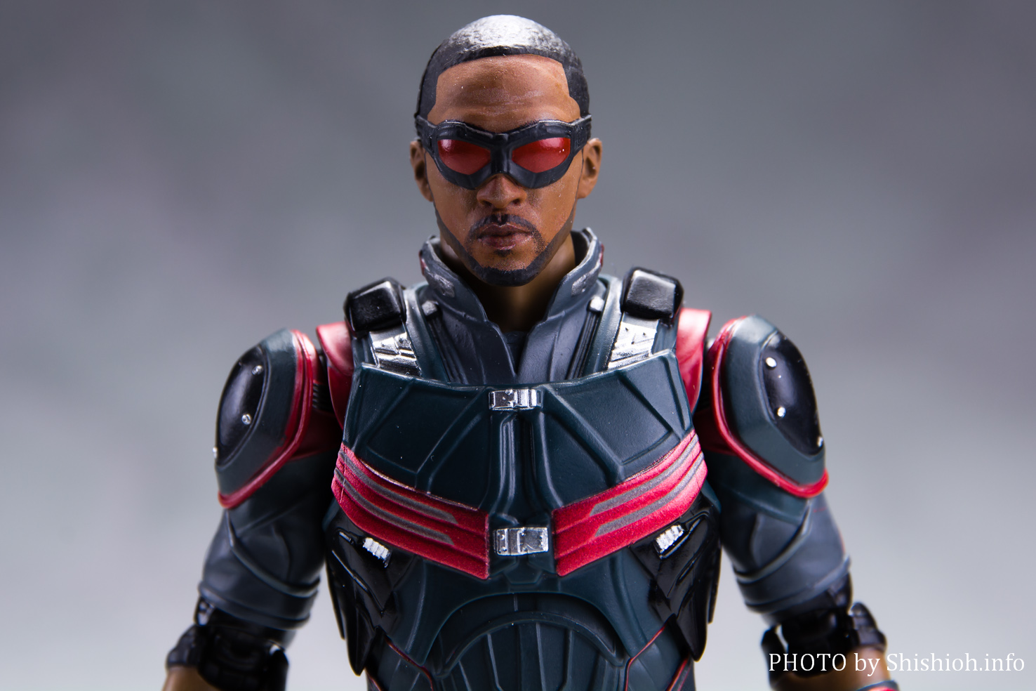 人気ブランド新作豊富 S.H.フィギュアーツ ファルコン IW revecap.com