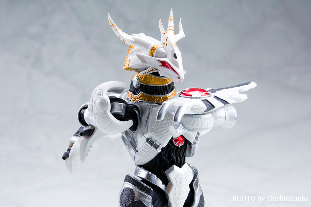 S.H.Figuarts MNg