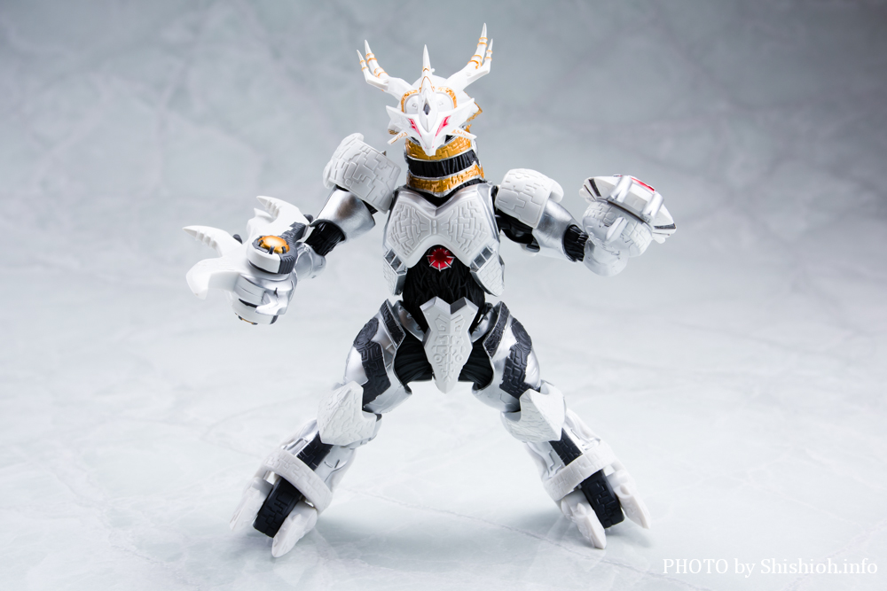 S.H.Figuarts MNg
