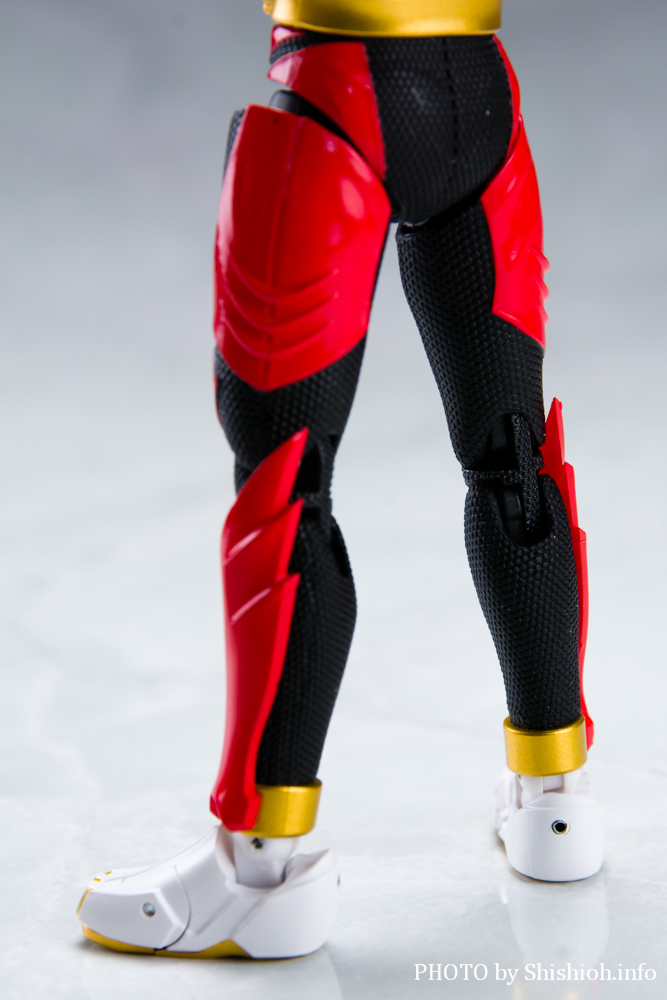 S.H.Figuarts ゴジュウウルフ(初回限定センタイリング付属版)