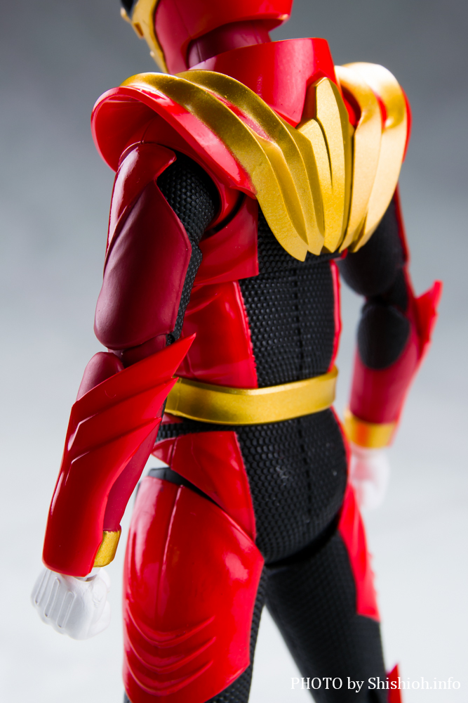 S.H.Figuarts ゴジュウウルフ(初回限定センタイリング付属版)