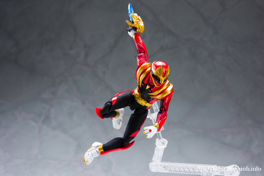 S.H.Figuarts SWEEtiZ^COtŁj