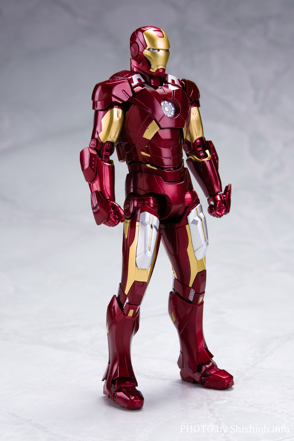 S.H.Figuarts アイアンマン マーク7 -《AVENGERS ASSEMBLE》 EDITION