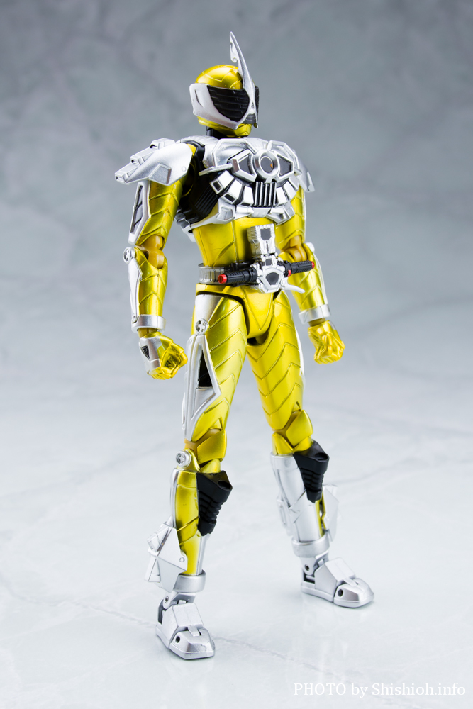S.H.Figuarts ���ʃ��C�_�[�@�A�N�Z���u�[�X�^�[