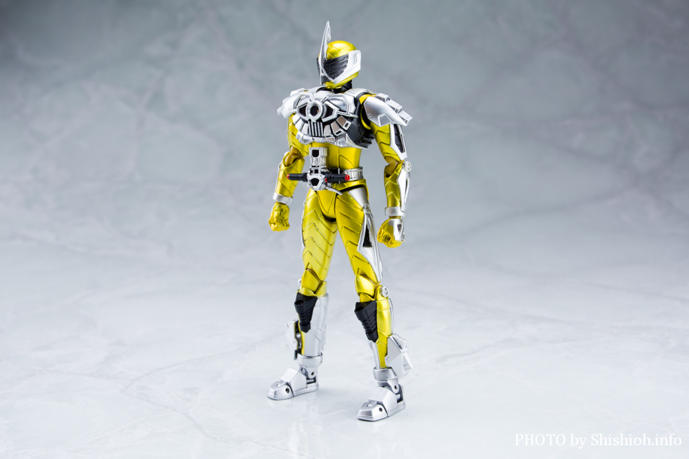 S.H.Figuarts ���ʃ��C�_�[�@�A�N�Z���u�[�X�^�[
