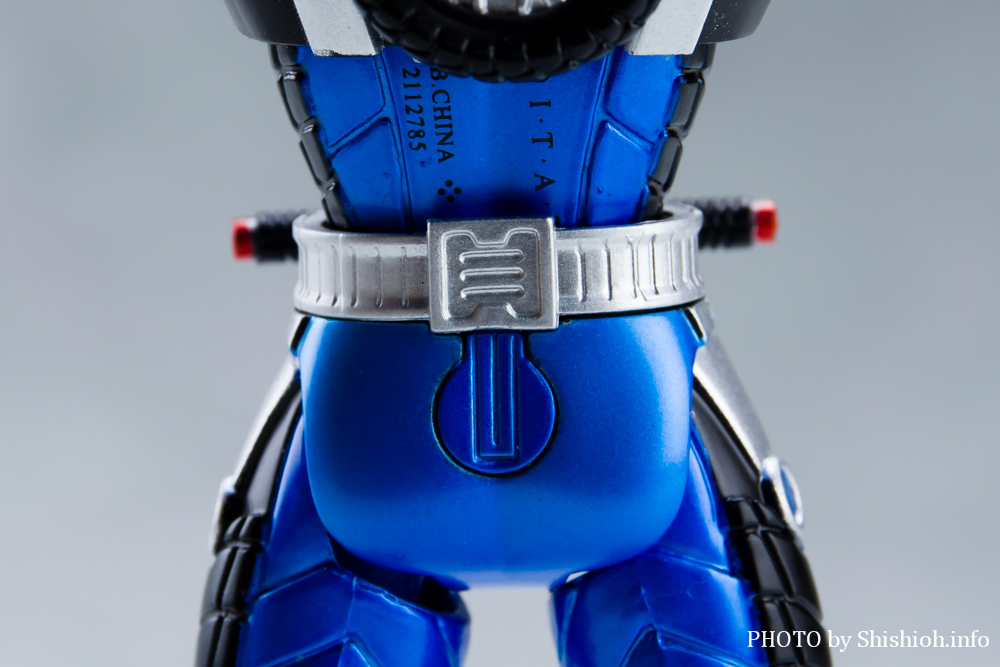 S.H.Figuarts ���ʃ��C�_�[�A�N�Z���g���C�A��