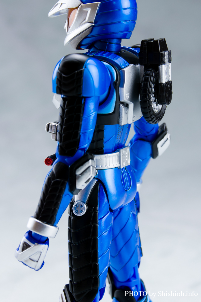 S.H.Figuarts ���ʃ��C�_�[�A�N�Z���g���C�A��