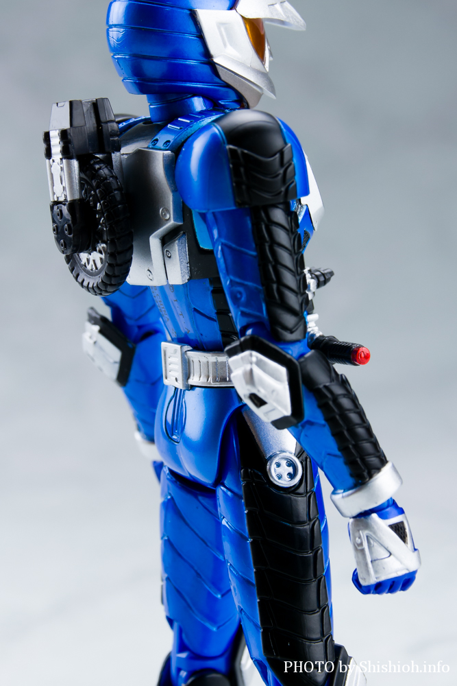 S.H.Figuarts ���ʃ��C�_�[�A�N�Z���g���C�A��