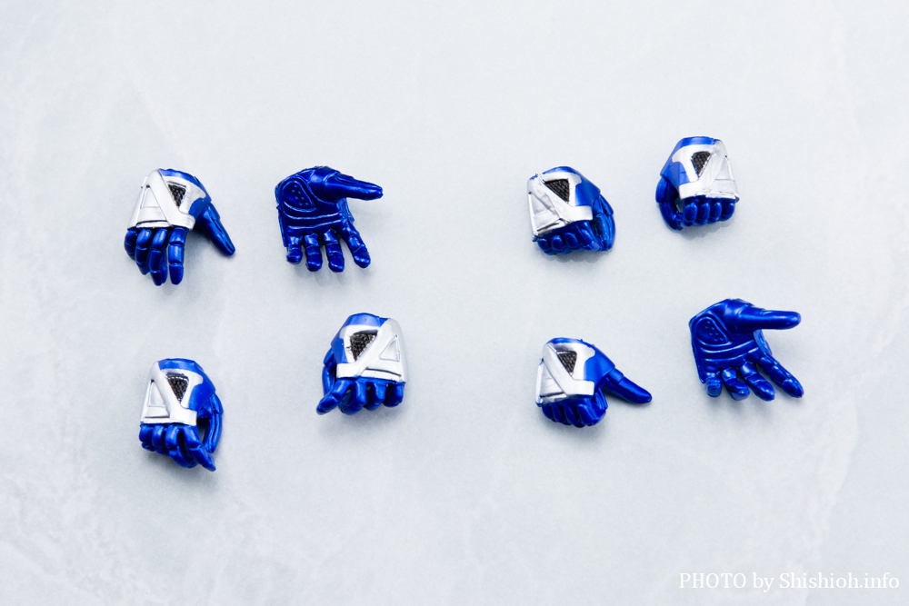 S.H.Figuarts ���ʃ��C�_�[�A�N�Z���g���C�A��