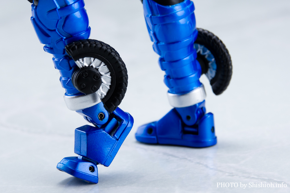 S.H.Figuarts ���ʃ��C�_�[�A�N�Z���g���C�A��