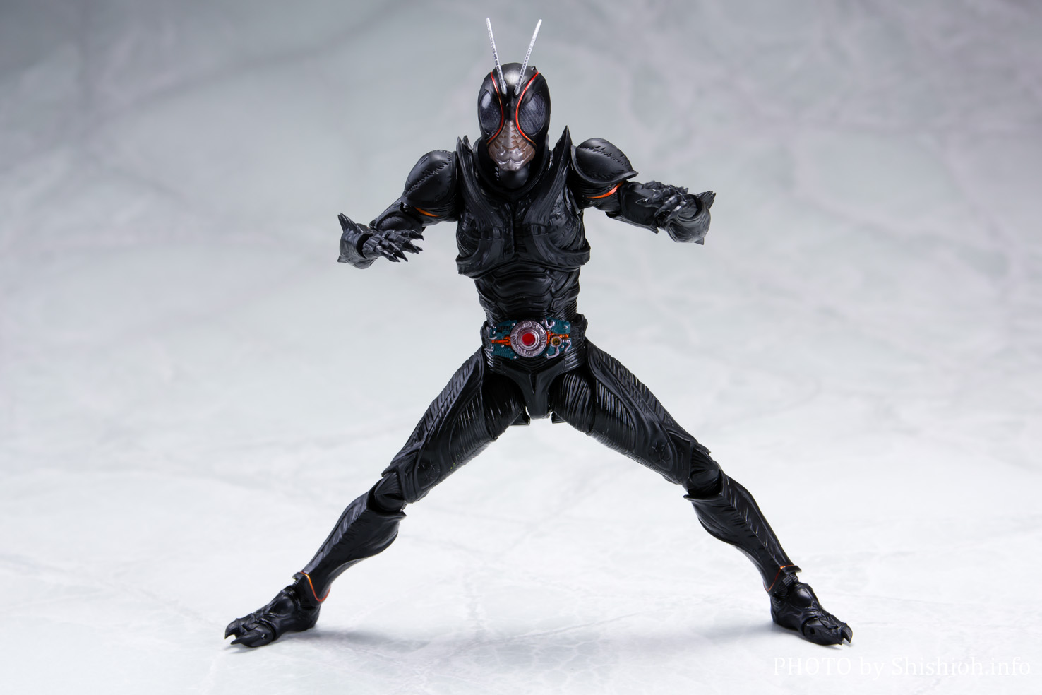 レビュー】S.H.Figuarts 仮面ライダーBLACK SUN