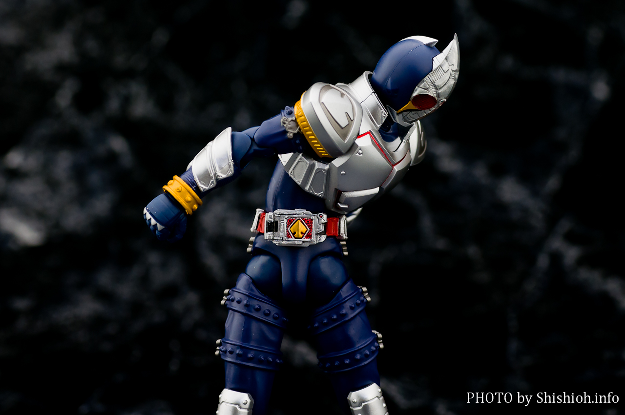 S.H.Figuarts 仮面ライダーブレイド