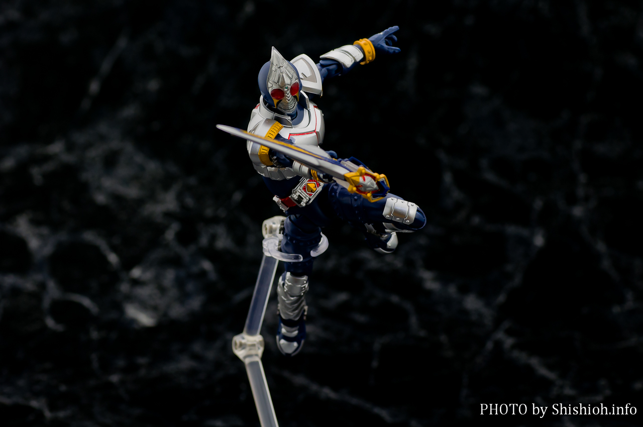 S.H.Figuarts 仮面ライダーブレイド
