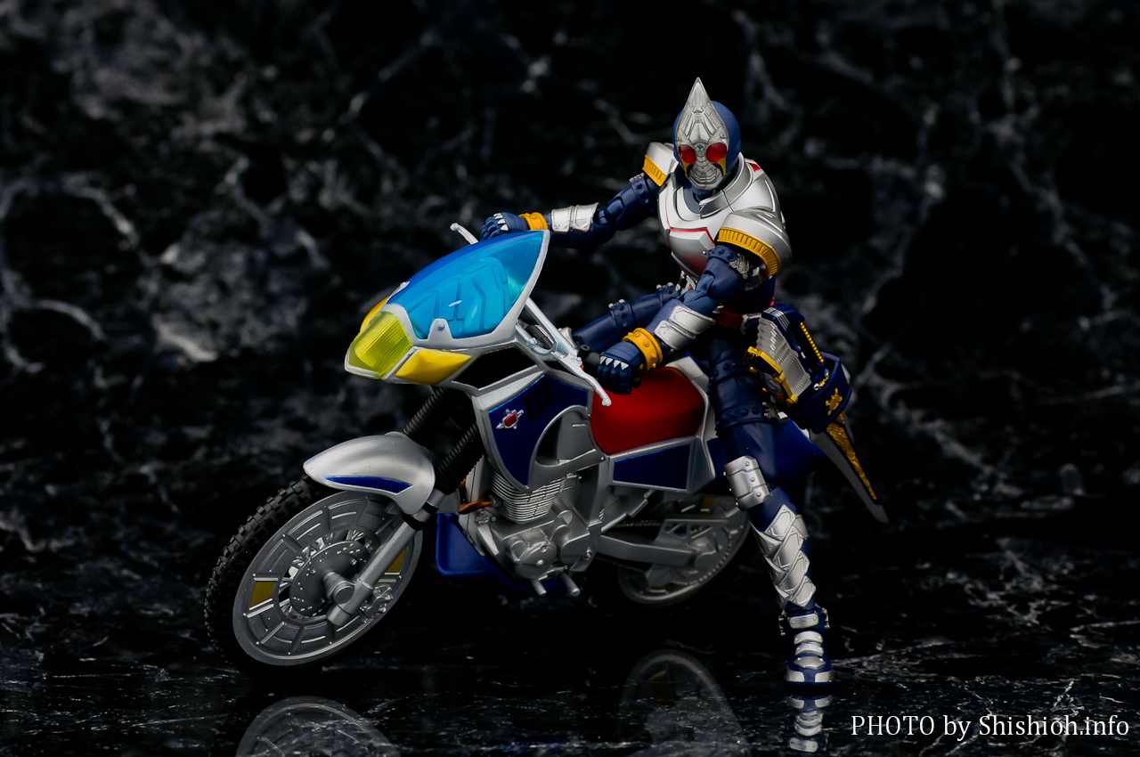 S.H.Figuarts 仮面ライダーブレイド