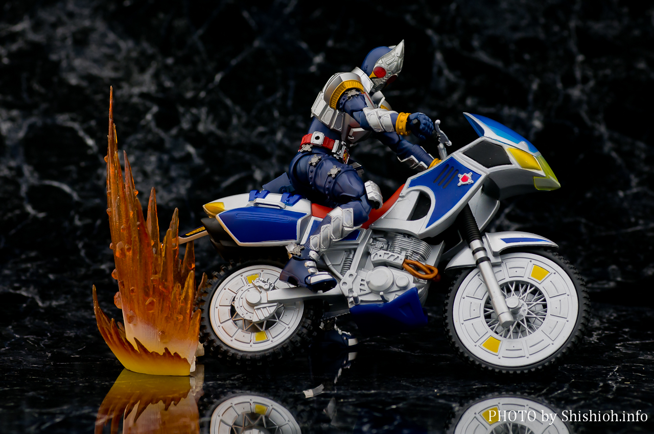S.H.Figuarts 仮面ライダーブレイド