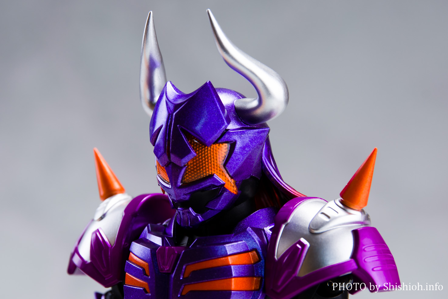 S.H.フィギュアーツ 仮面ライダーギーツ、バッファ セット-