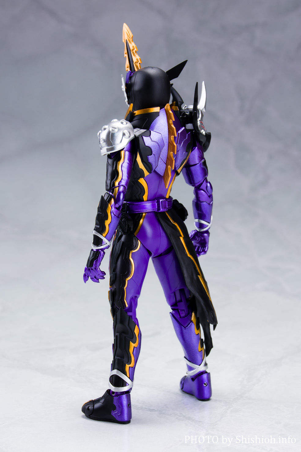 レビュー】 S.H.Figuarts 仮面ライダーカリバー ジャアクドラゴン