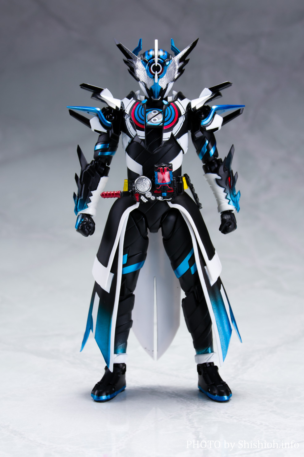 約145mm対象年齢15歳【未使用未開封新品】S.H.Figuarts 仮面ライダークローズエボル