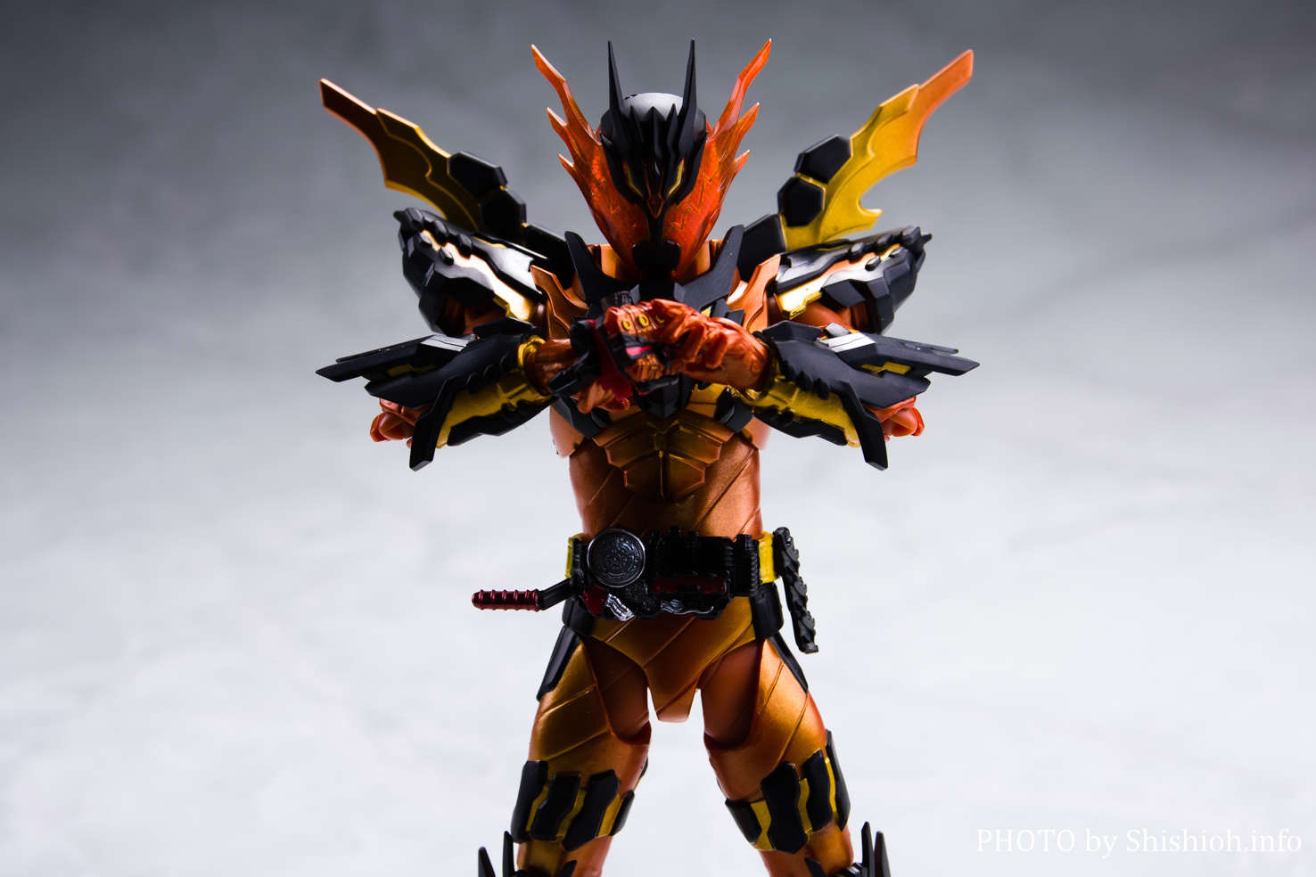 S.H.Figuarts 仮面ライダークローズマグマ特撮 - 特撮