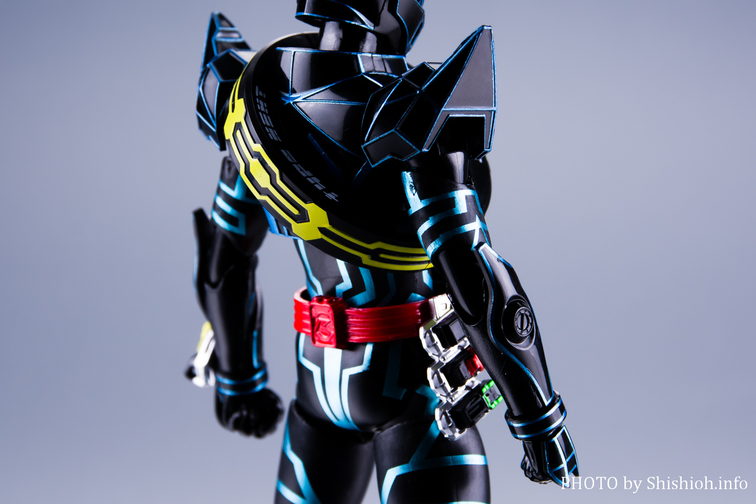 レビュー】S.H.Figuarts 仮面ライダーダークドライブ タイプネクスト