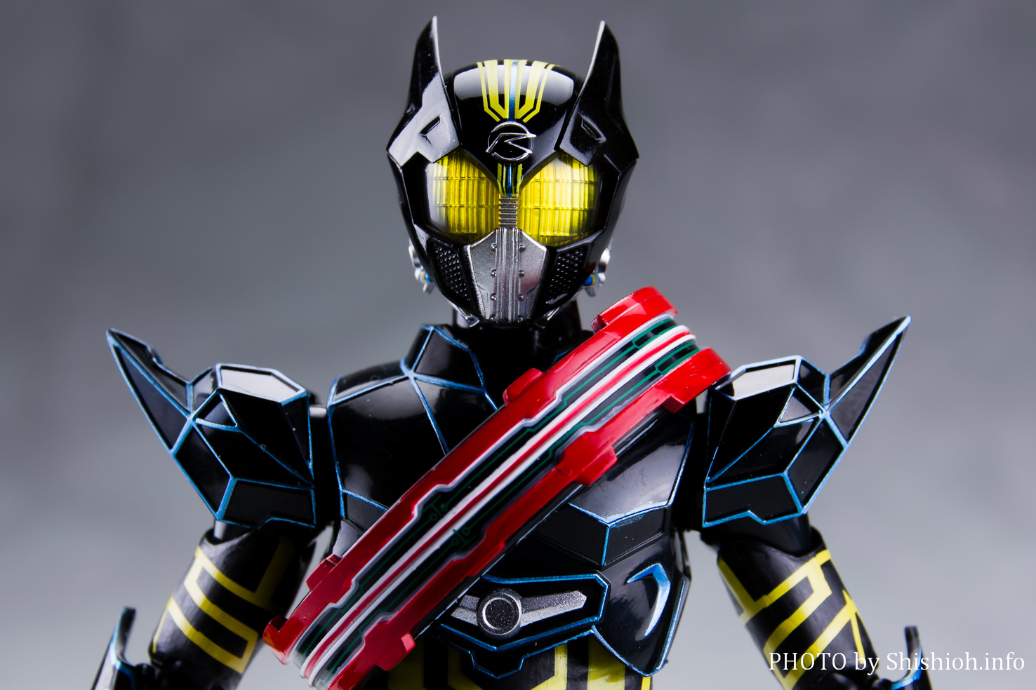 S.H.Figuarts仮面ライダードライブタイプスペシャルダークドライブ 