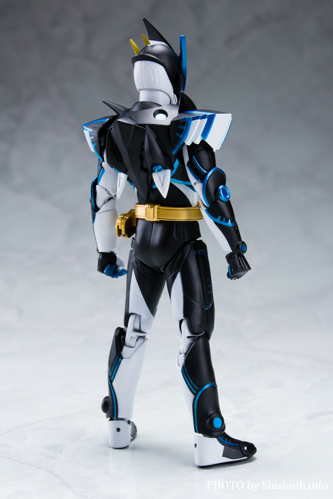 S.H.Figuarts 仮面ライダーデュランダル オーシャンヒストリー