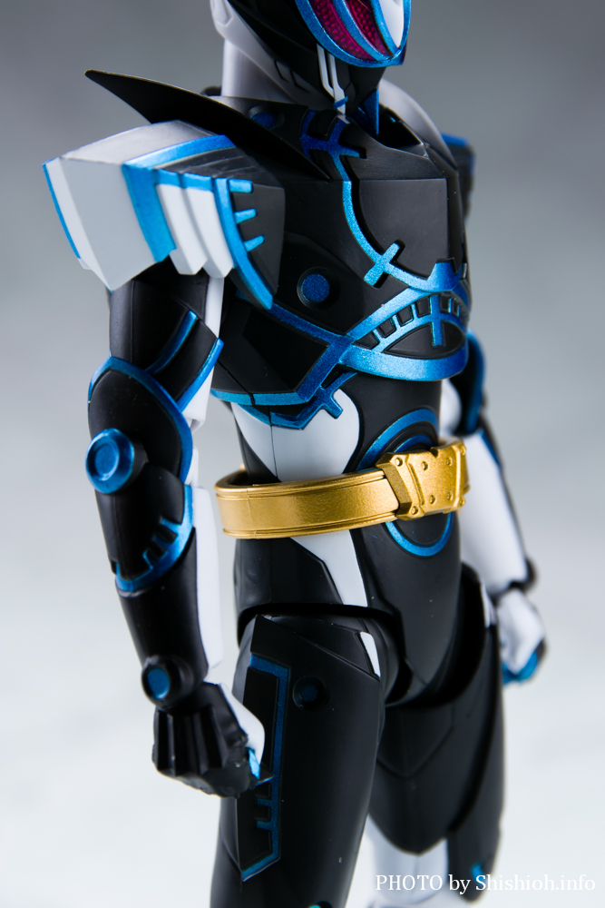 S.H.Figuarts 仮面ライダーデュランダル オーシャンヒストリー