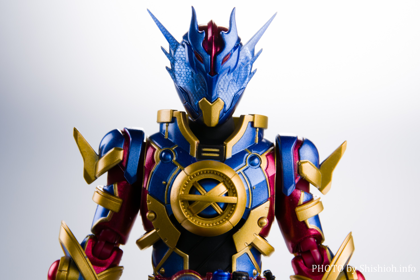 サロン専売フィギュアーツ　仮面ライダービルド　エボル　セット 仮面ライダー