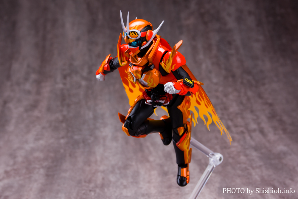 S.H.Figuarts ʃC_[t@C[Kb`[hfCuCN^Kb`[hfCuCN X`[zbp[