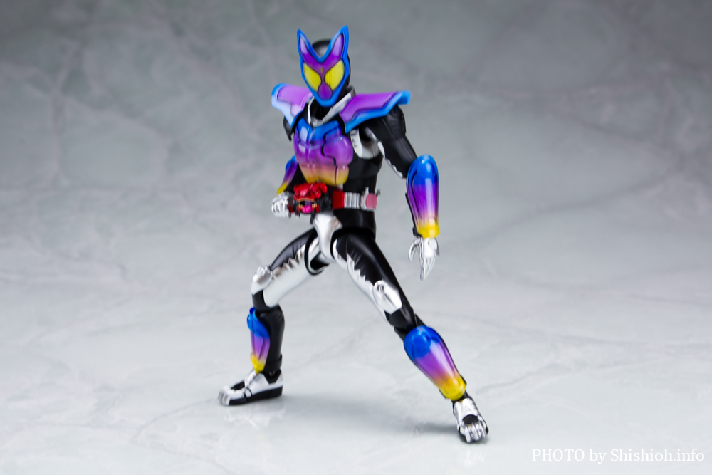 S.H.Figuarts ʃC_[K |bsO~tH[i񐶎Yj