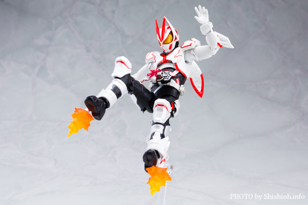 S.H.Figuarts ʃC_[M[c u[XgtH[}[NIII