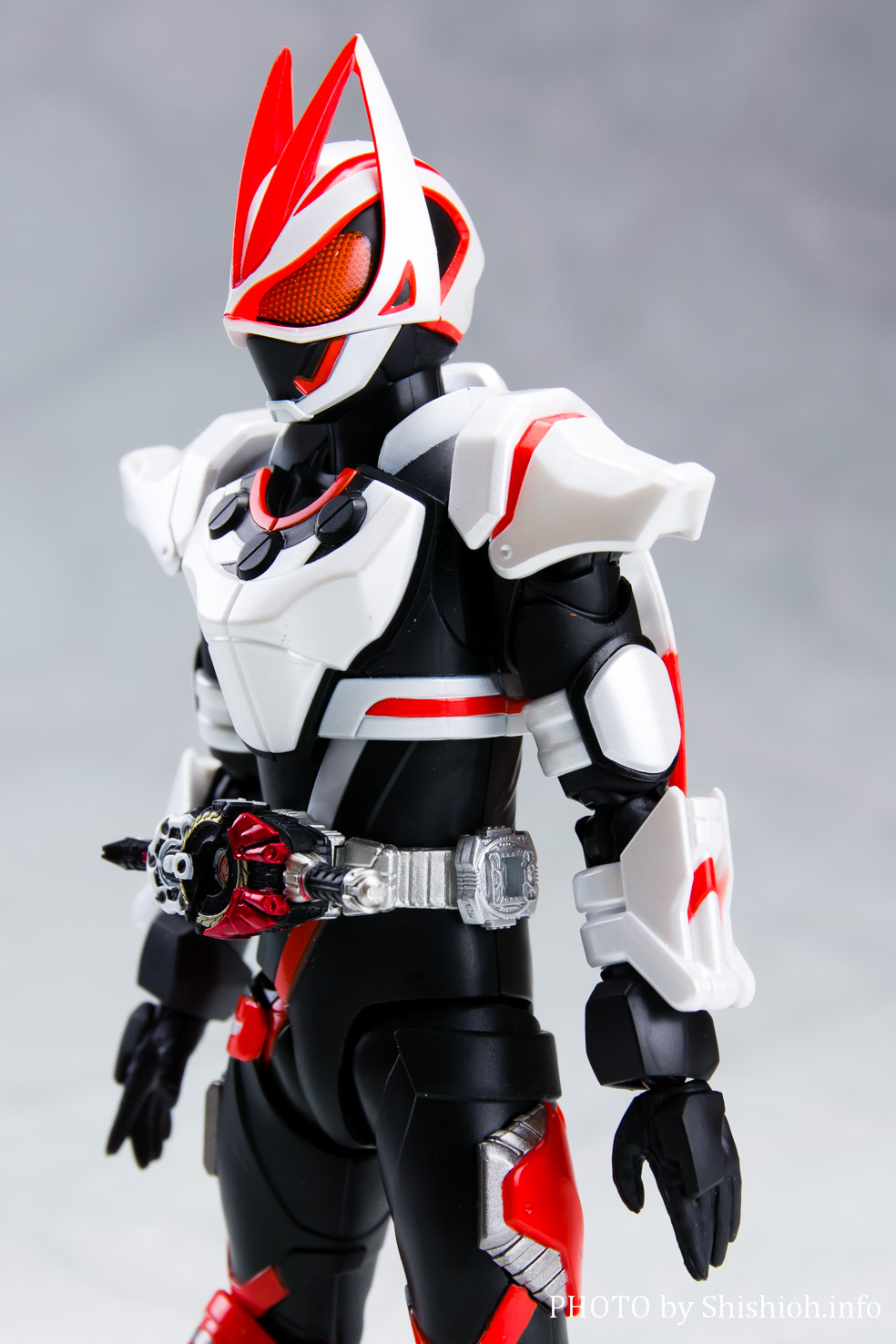 レビュー】S.H.Figuarts 仮面ライダーギーツ マグナムブーストフォーム 