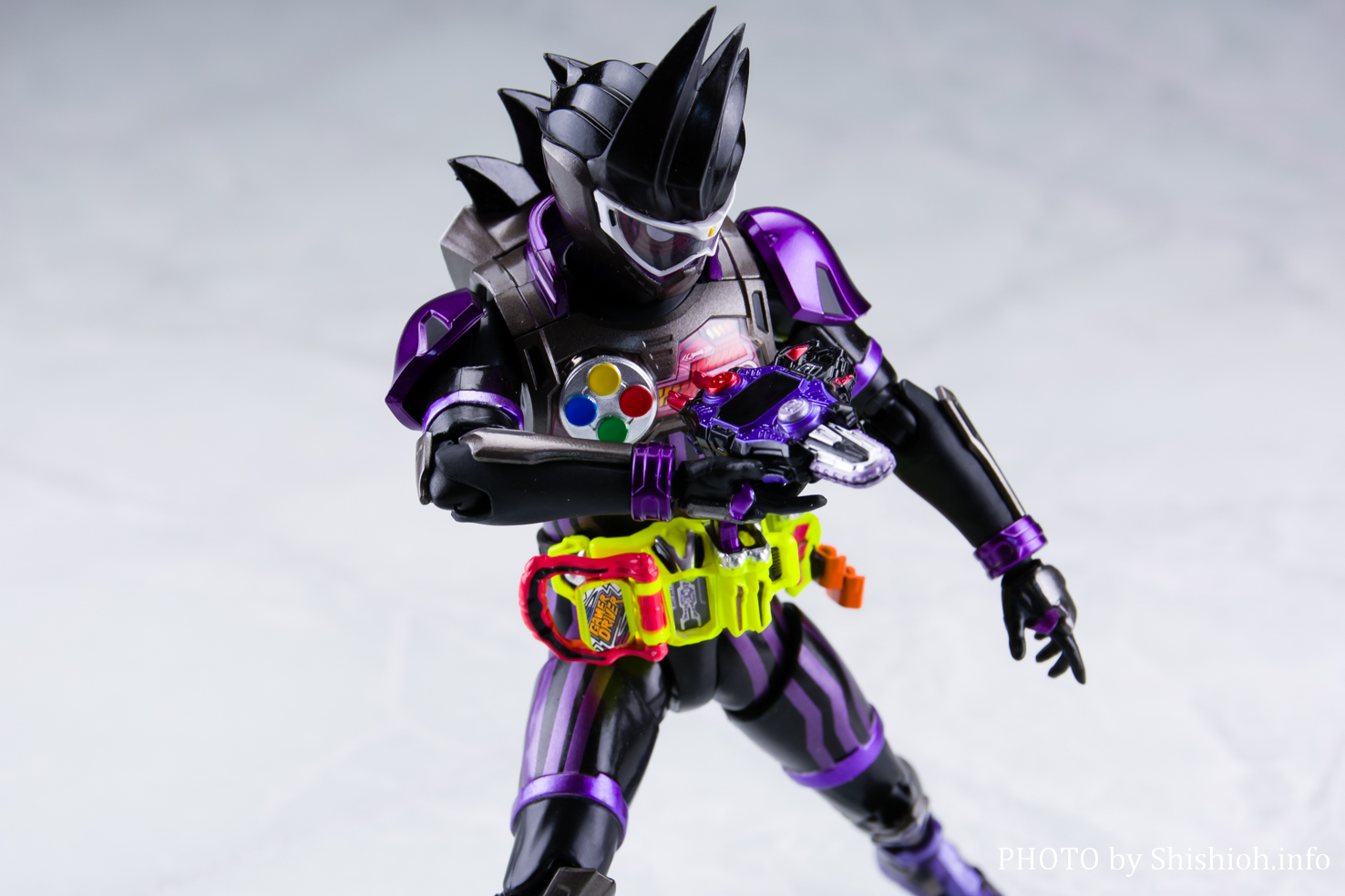 S H Figuarts 仮面ライダーゲンムアクションゲーマーレベル0 仮面