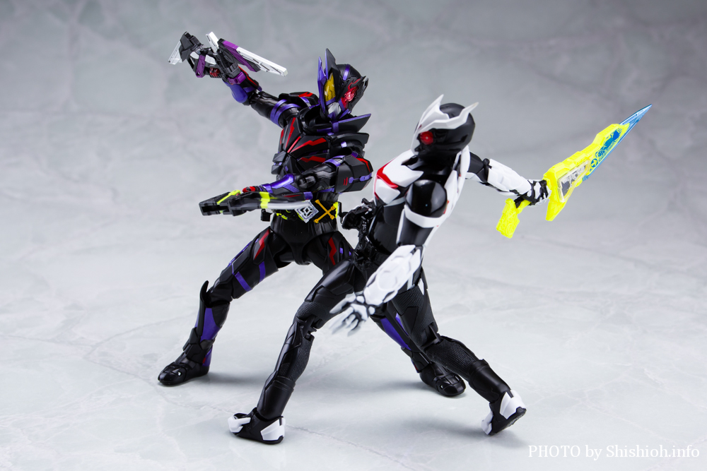 S.H.Figuarts ʃC_[ A[NXR[sI FINAL BATTLE WEAPONS SET