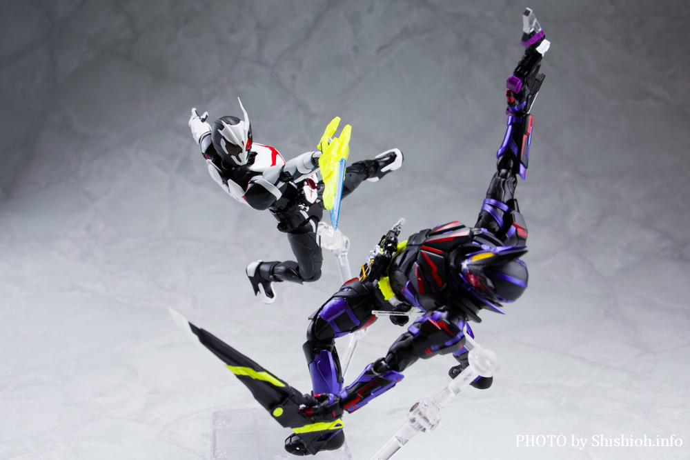 S.H.Figuarts ʃC_[ A[NXR[sI FINAL BATTLE WEAPONS SET