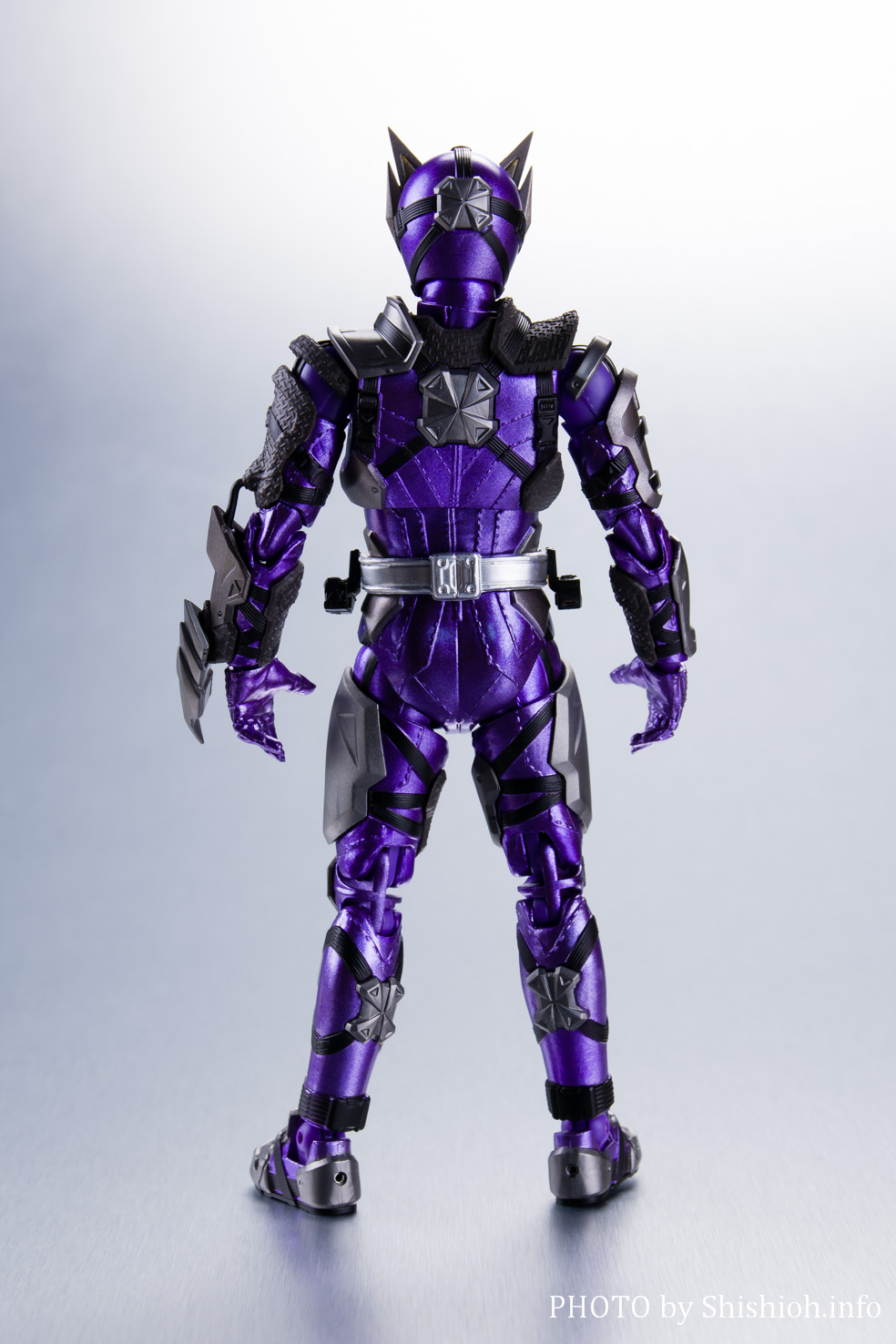 S.H.Figuarts 仮面ライダー滅 スティングスコーピオン 15thVer仮面