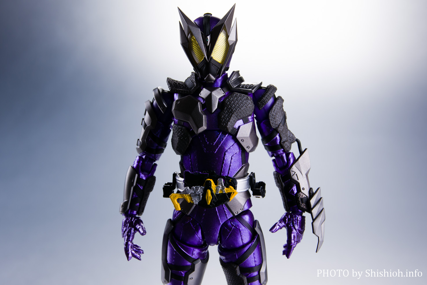 レビュー】 S.H.Figuarts 仮面ライダー滅 スティングスコーピオン