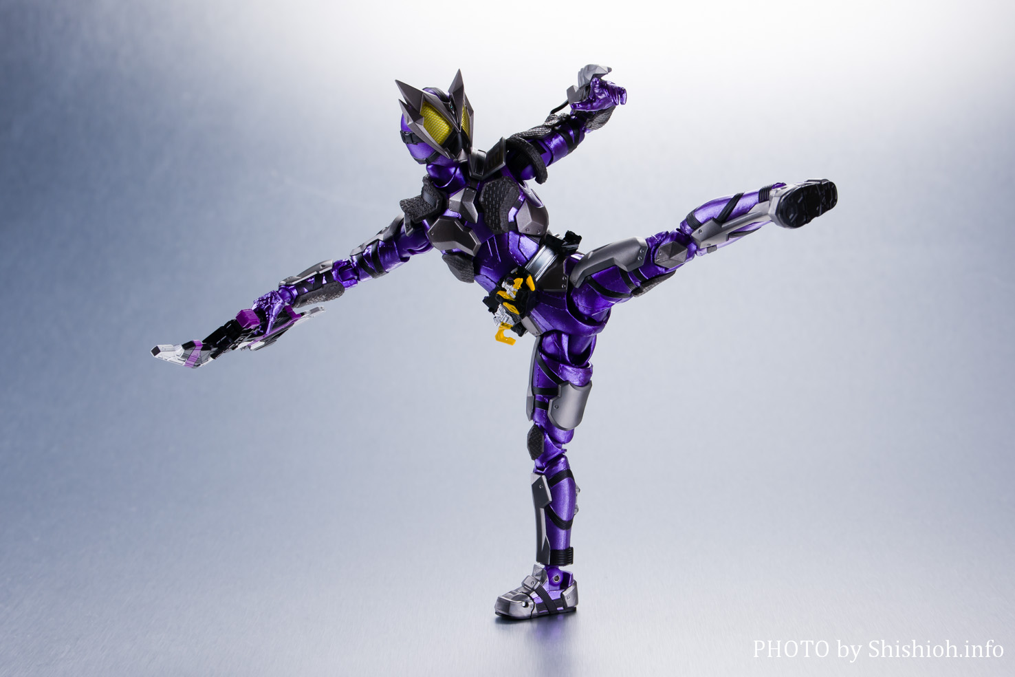 レビュー】 S.H.Figuarts 仮面ライダー滅 スティングスコーピオン