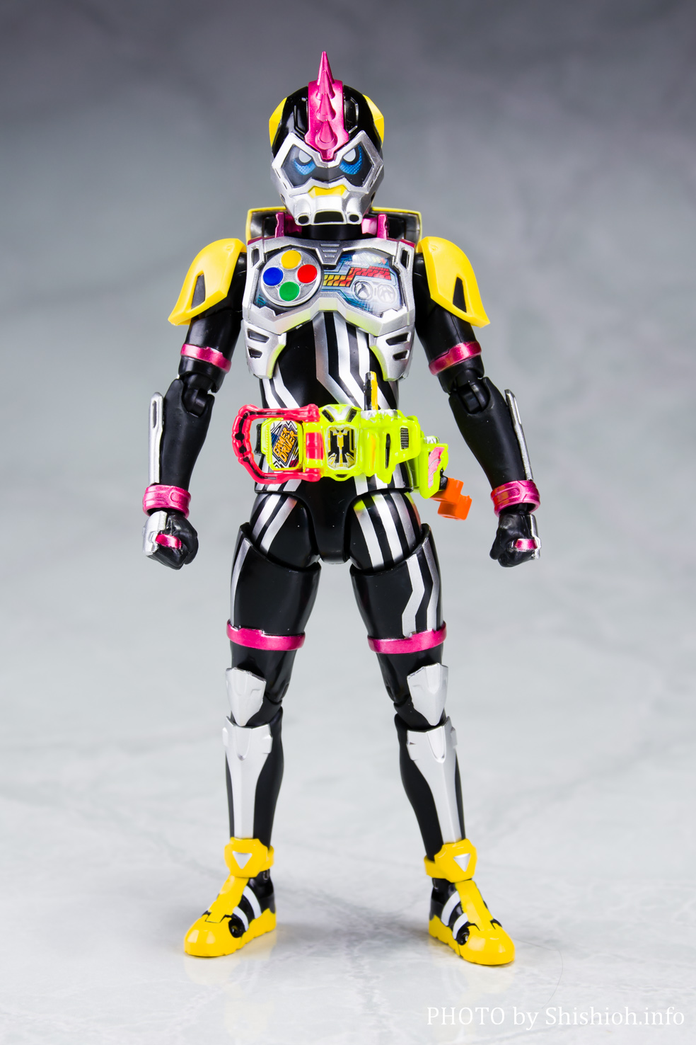 S.H.Figuarts 仮面ライダーレーザーターボバイクゲーマーレベル0-