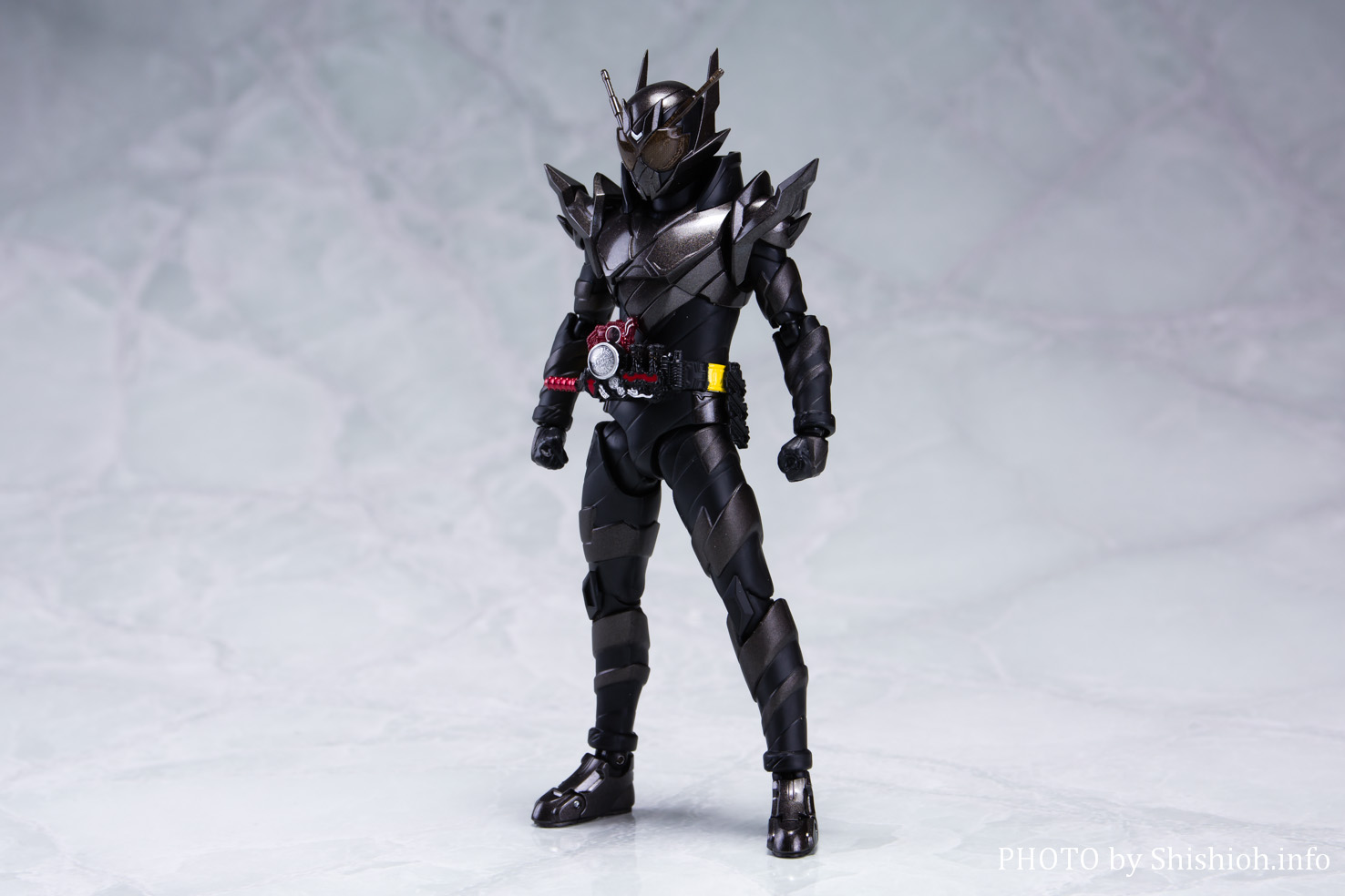 S.H.Figuarts 仮面ライダーメタルビルド ビルド NEW WORLD 仮面 