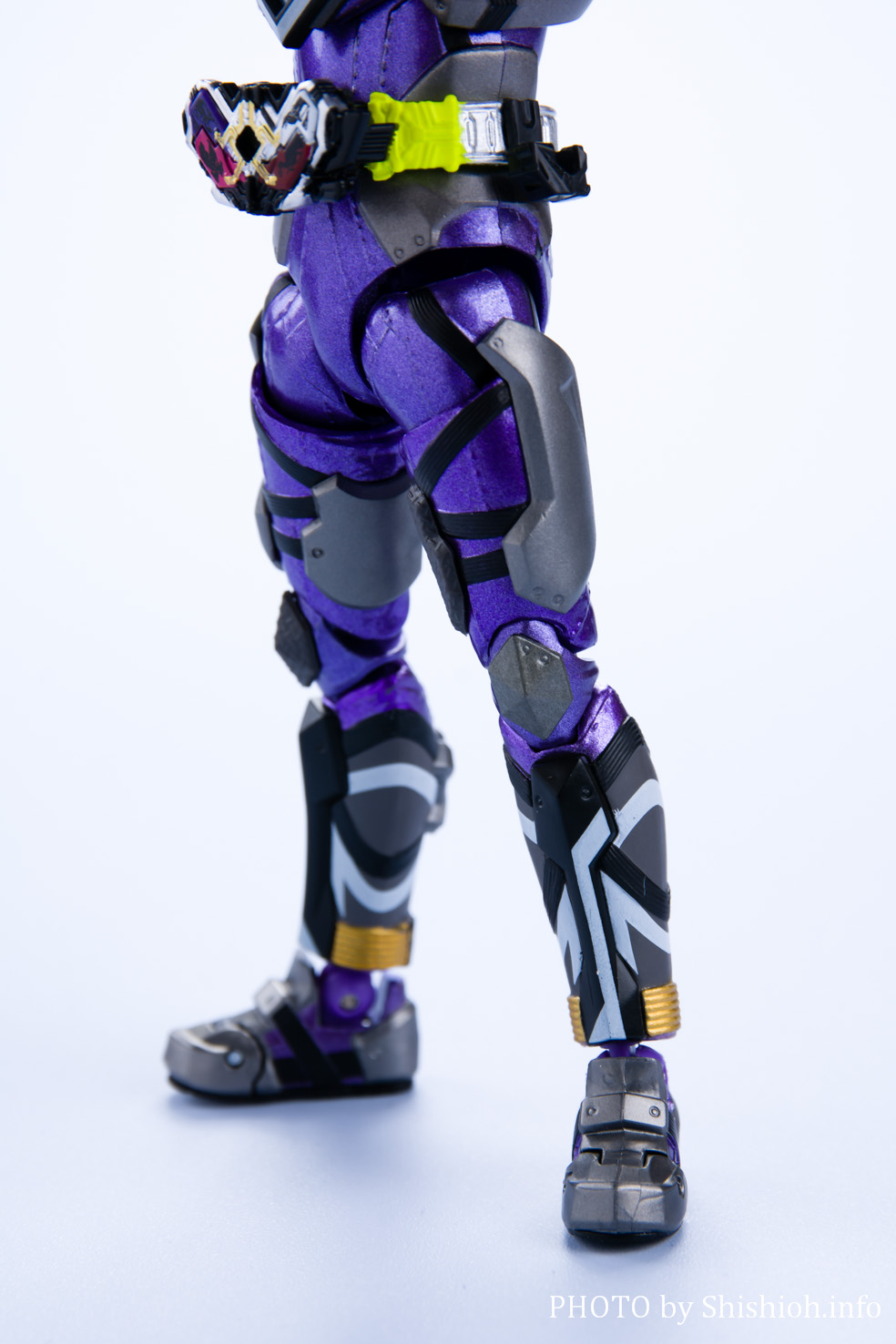 好評安い新品 S.H.Figuarts 仮面ライダーゼロワン ヘルライジングホッパー 特撮