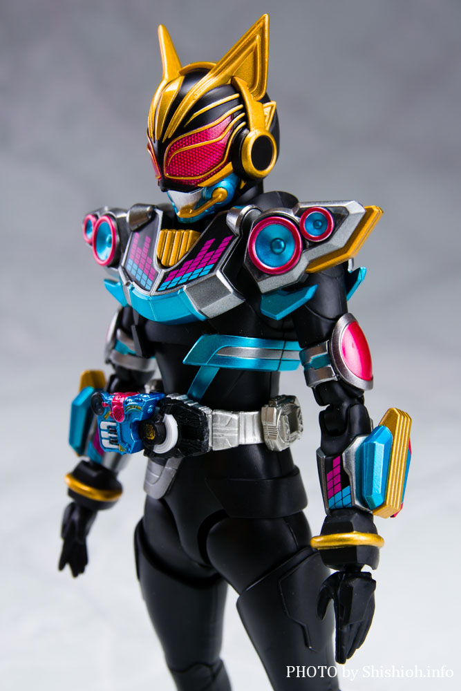 大流行中！ S.H.フィギュアーツ 仮面ライダー ナーゴ 特撮 - blogs 