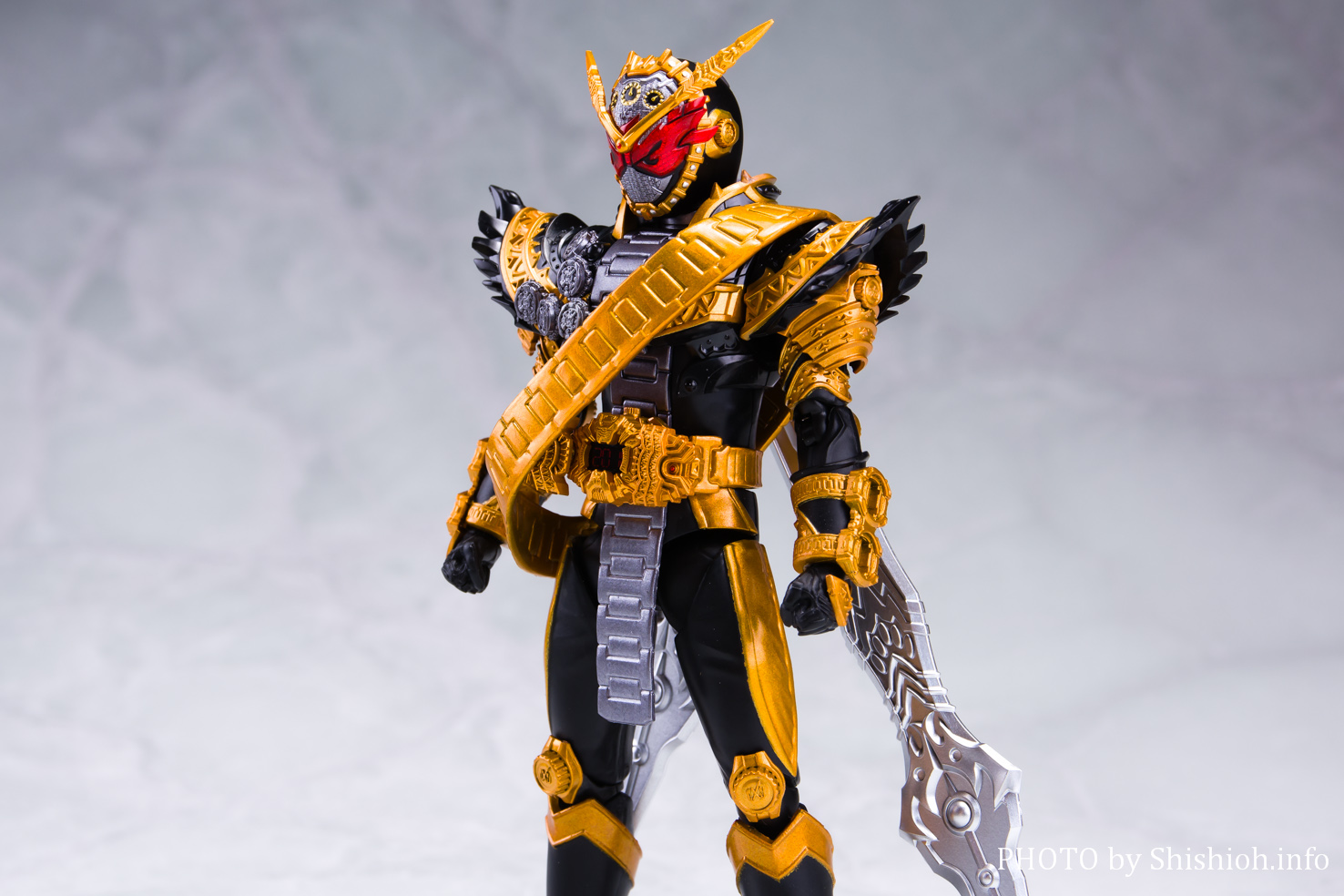 s.h.figuarts 仮面ライダーオーマジオウ