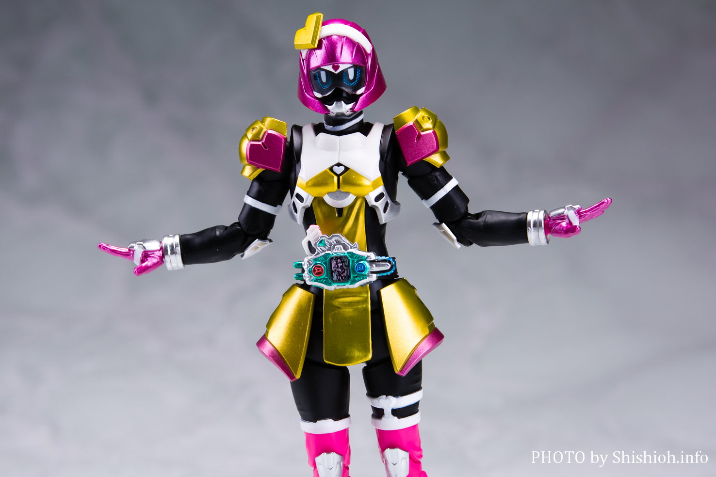 S.H.Figuarts 仮面ライダーポッピー ときめきクライシスゲーマー レベルX-