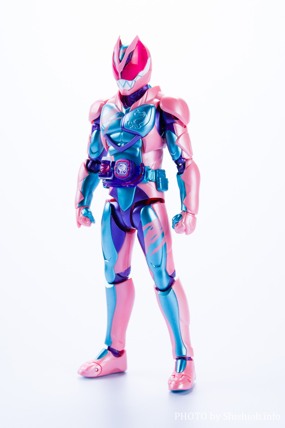 S.H.Figuarts 仮面ライダーリバイスシリーズ-